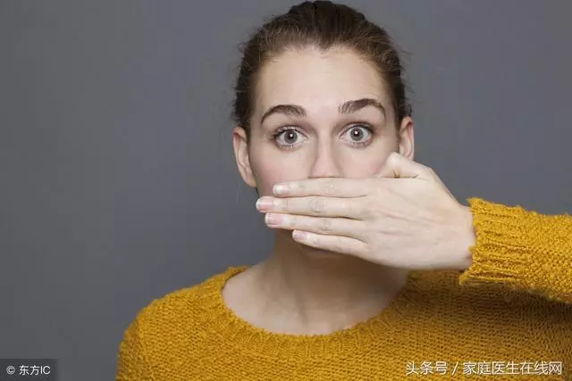 每天早晚刷牙,為什麼還會有口臭?這3類疾病在「作亂」