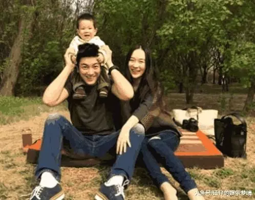 她21歲走紅,32歲未婚先孕,40歲靠兒子一炮而紅,如今成人生贏家!