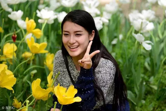 婆婆動手打我,公公拉偏架,7歲兒子說番話,老公遮面擋羞