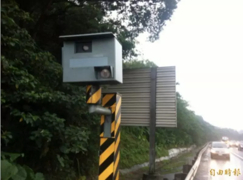 {排行榜}經過這些路段別超速!全台測速照相機,這幾支抓最兇!