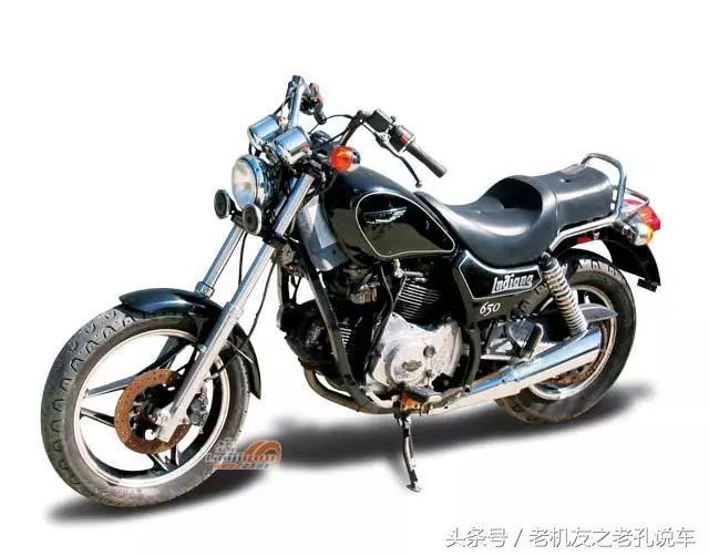 解密!杜卡迪Monster怪獸,原來是從庫存堆里拼湊出來的神車