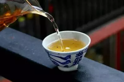 如果你身體沒這4個表現,恭喜,你的血液還算乾淨!積毒不深!