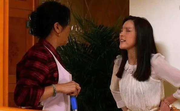 小叔子結婚,婆婆逼我送套房,我給了老公一巴掌,她不說話了