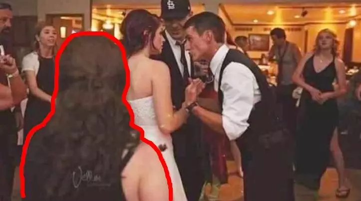 女子逛賣場「下半身沒穿」被看光!真相讓人笑哭