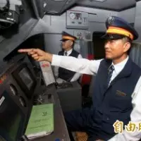 馬英九當庭爆料:姚文智曾發函恫嚇中時不要買中視