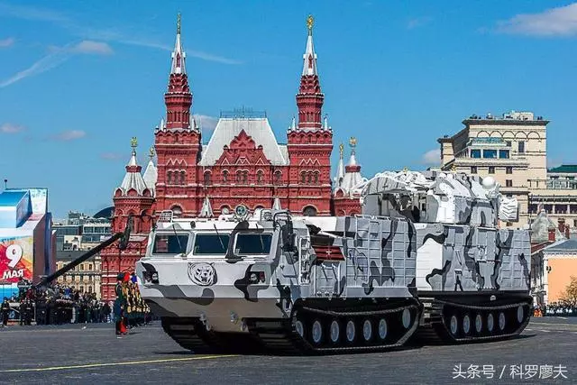 美軍戰機橫闖敏感海區:大國發出怒吼,最先進飛彈迅即發威!