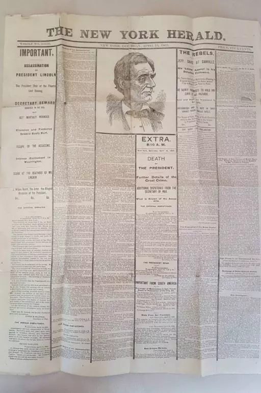 爺爺衣櫃里的神秘盒子竟然藏了超過100年的報紙