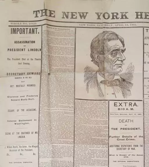 爺爺衣櫃里的神秘盒子竟然藏了超過100年的報紙