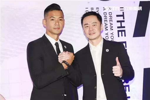 Selina離婚2年「世紀破冰阿中」關係回溫,遇到大問題「前夫立刻來相救」他喊話:這個忙一定幫!