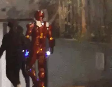 去年為扮鋼鐵俠花光存款的朴燦烈,今年缺席了SM萬聖節派對