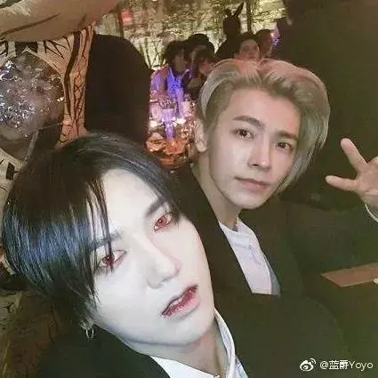 去年為扮鋼鐵俠花光存款的朴燦烈,今年缺席了SM萬聖節派對