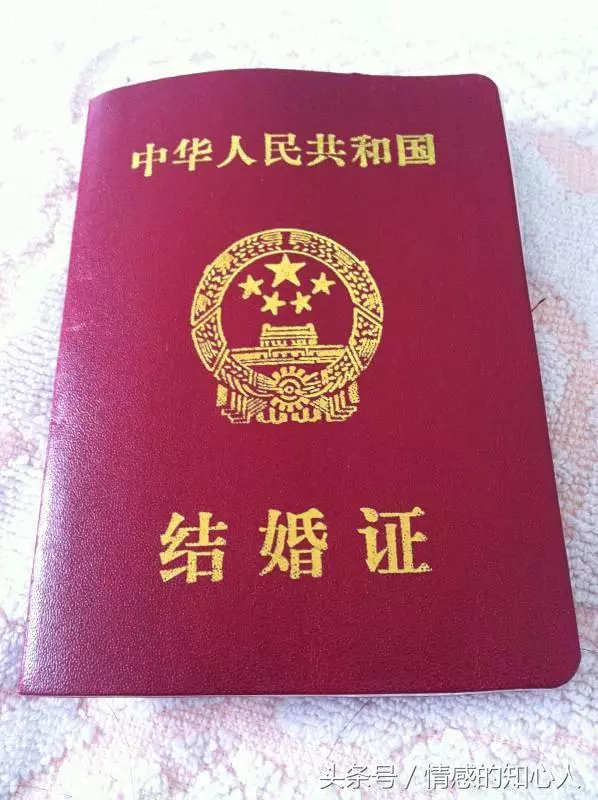 大姑子回娘家坐月子,我照顧她,她對鄰居說的一番話,蒙了