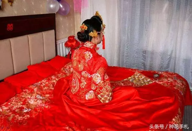 結婚三年,每天中午吃麵條,無意瞥見婆婆的碗,妻決定分家