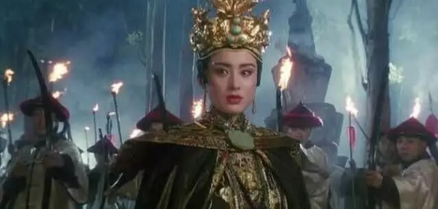 張敏的19歲,29歲,30歲,40歲,50歲,哪個時候驚艷到了你?