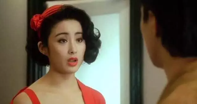 張敏的19歲,29歲,30歲,40歲,50歲,哪個時候驚艷到了你?