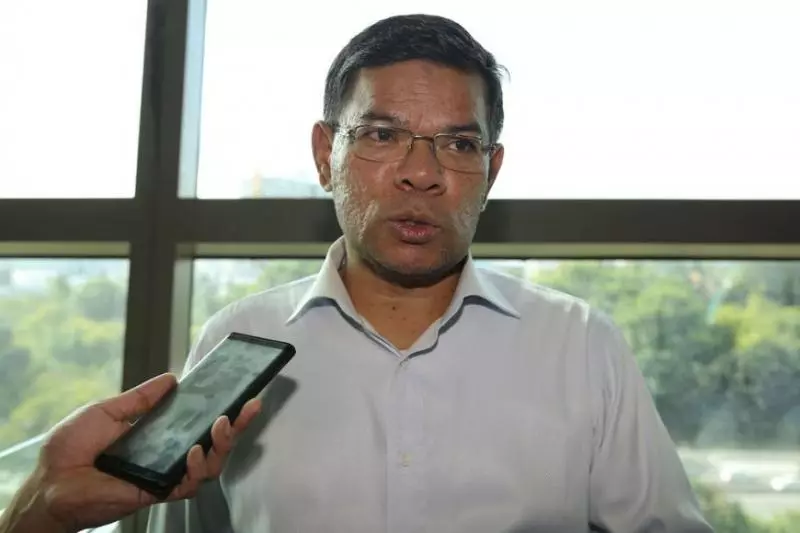 【反貪會公開國會議員財產!】「他」申報的家庭收入最多!比首相馬哈迪家的收入還多!