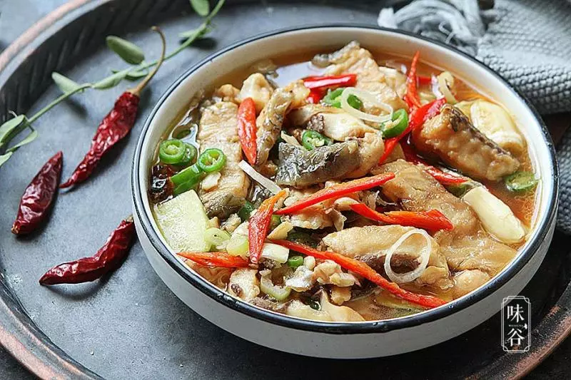 燒魚我喜歡這做法,簡單易做,只需放入它,味道鮮美還入味