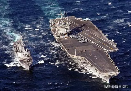 霸氣!美國雙航母戰鬥群硬闖中國南海,解放軍首次亮出反擊預案