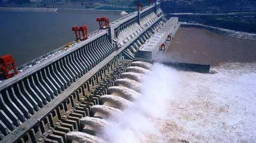 中國又一超級工程,50萬民眾因此搬遷,德國說是世界奇蹟:了不起