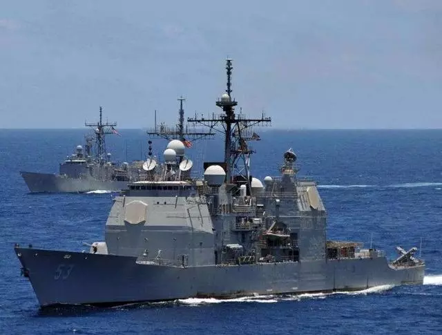 伊朗動真格!艦艇再度向美軍艦逼近,美戰機升空,發出一次警告