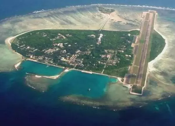 威脅繼續過海峽!美海軍作戰部長很強勢,中國啟動三個島礁觀察站