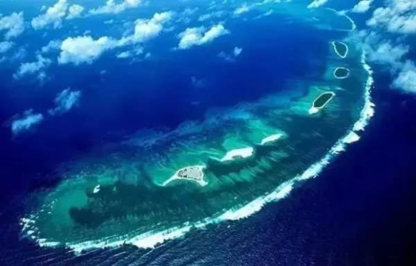 威脅繼續過海峽!美海軍作戰部長很強勢,中國啟動三個島礁觀察站