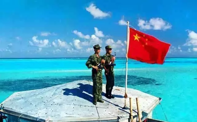 威脅繼續過海峽!美海軍作戰部長很強勢,中國啟動三個島礁觀察站