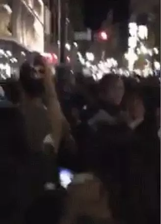 周杰倫是瘋了嗎?萬聖節引日本街頭暴動,懟粉邋遢放飛自我
