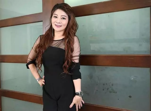 又一位明星患癌症!年僅57歲,王彩樺嘆氣:很捨不得他這麼辛苦!
