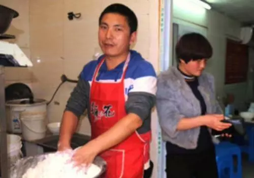 大姑姐住我家房子十五年,房子拆遷,大姑姐說一要求,我火冒三丈