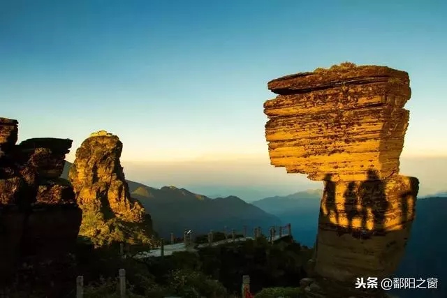 貴州:梵凈山歷經了14億年,是世界遺產,唯一保存完好的原始綠洲