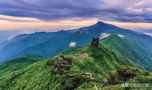 貴州:梵凈山歷經了14億年,是世界遺產,唯一保存完好的原始綠洲