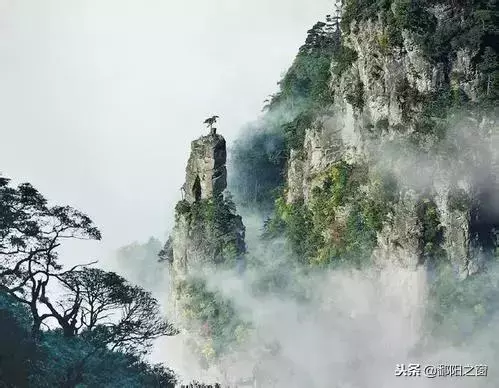 貴州:梵凈山歷經了14億年,是世界遺產,唯一保存完好的原始綠洲