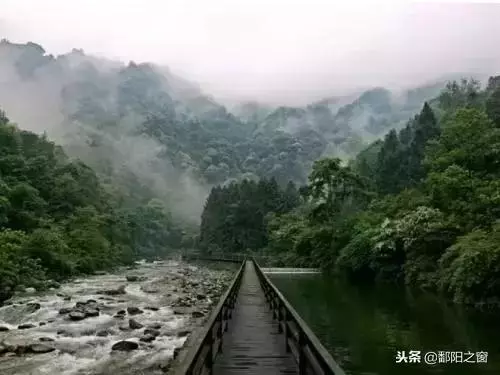 貴州:梵凈山歷經了14億年,是世界遺產,唯一保存完好的原始綠洲