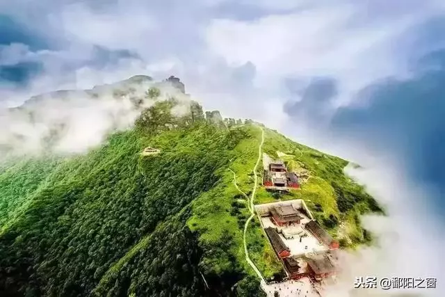貴州:梵凈山歷經了14億年,是世界遺產,唯一保存完好的原始綠洲