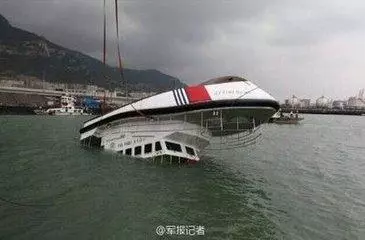 我國這艘軍艦被海嘯拍翻會自動扶正?英美直呼應分享技術