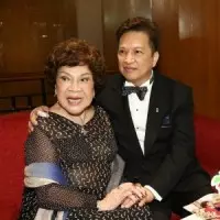 高跟鞋教堂可以辦婚禮了 10對新人搶先體驗