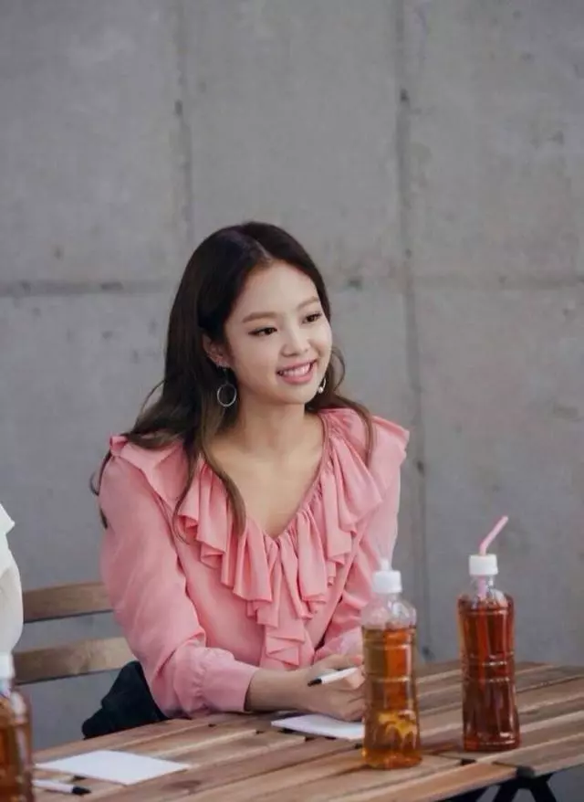 「粉墨團」BLACKPINK:你被她們「圈粉」了嗎?
