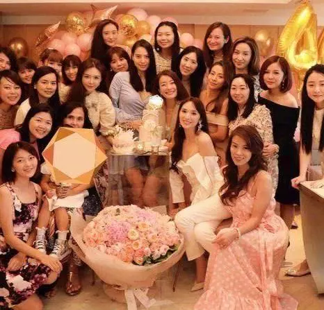 大小S等台灣七仙女現狀,吳佩慈未婚生三娃,她因打人毀星路!