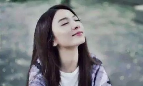 林俊傑為她寫歌苦等多年,周杰倫邀請她當mv女主,35歲仍單身一人