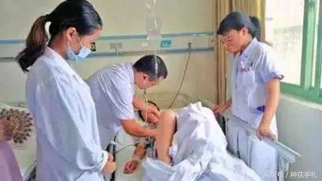 生下孩子一天沒東西吃,丈夫「俺工作忙,就你躺在床上最舒服」