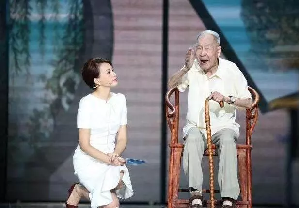 一個沒教養的人,基本上都離不開這5種表現,你有過嗎?