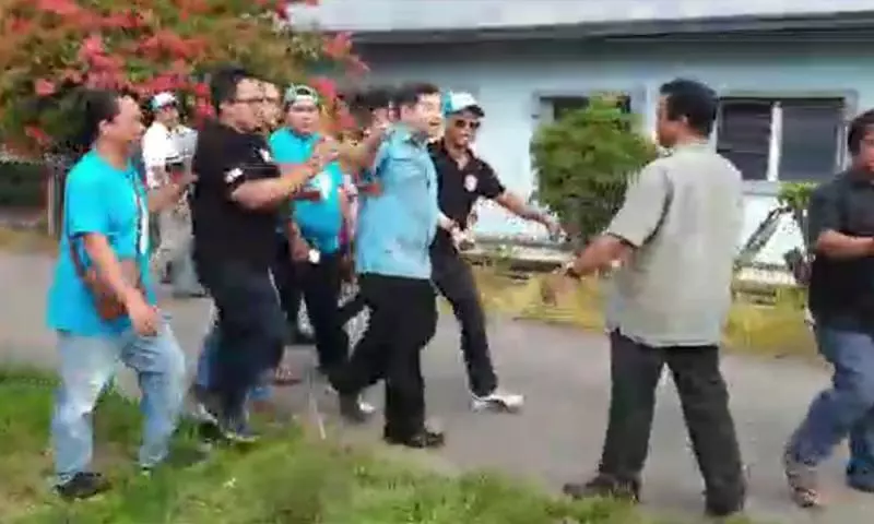 沙藍眼黨選發生騷動! 拉菲茲頭部遭人打。