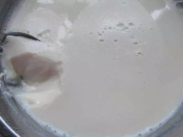 做豆腐腦簡單!廚房裡一味調料就輕鬆搞定,嫩滑好吃,老少皆宜