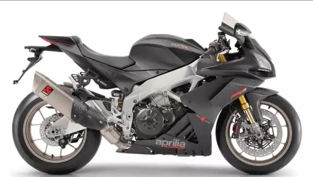 2019 阿普利亞 RSV4 Factory 1100 超跑 新配色、新引擎 細節鑑賞