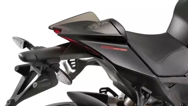 2019 阿普利亞 RSV4 Factory 1100 超跑 新配色、新引擎 細節鑑賞