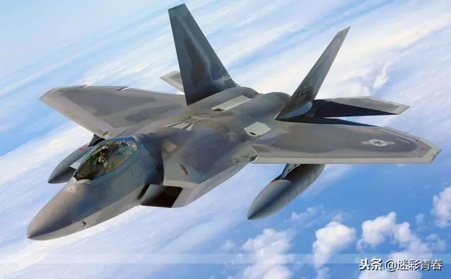 1架F-22可以吊打3架殲-20?為何它們一再唱衰中方戰機!