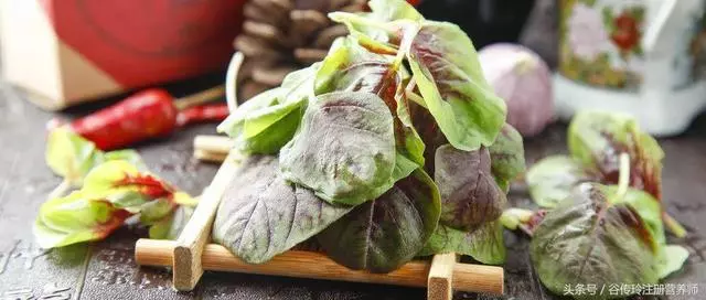 總是失眠太痛苦?專家:多吃這4種食物,比吃安眠藥喝牛奶更管用