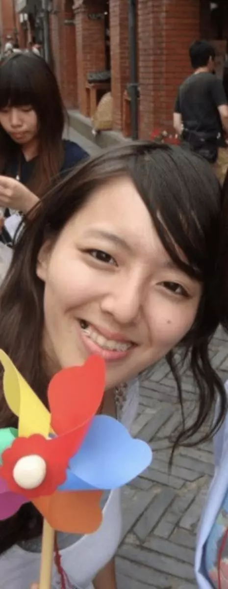 被爆整型華視當家主播「膚白又胸」如今舊照流出嚇壞觀眾:未免差太多