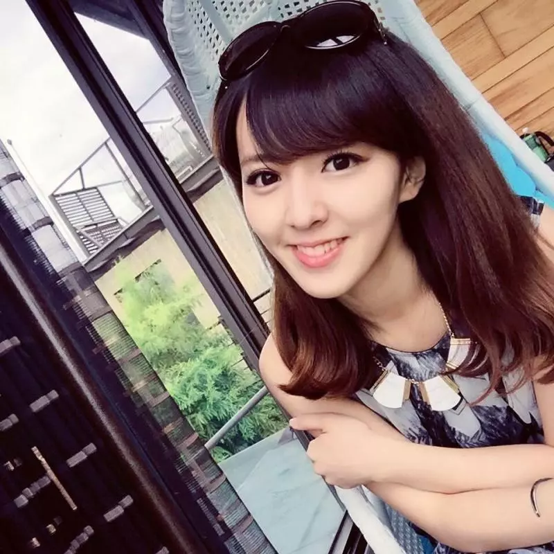 被爆整型華視當家主播「膚白又胸」如今舊照流出嚇壞觀眾:未免差太多